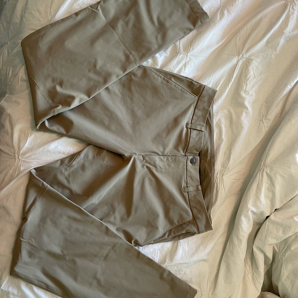 Men’s Lululemon pant